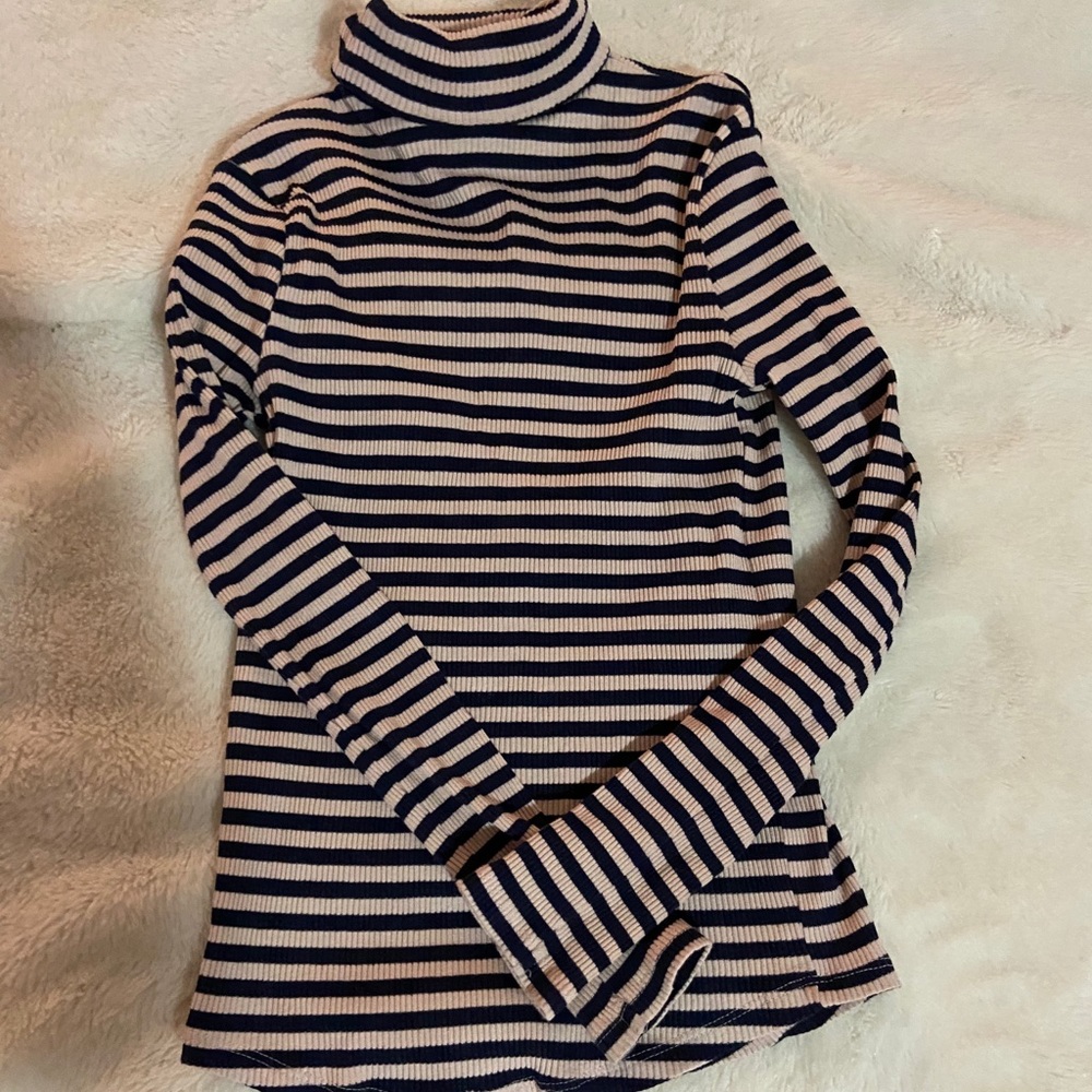 Zara girls turtle neck size 10